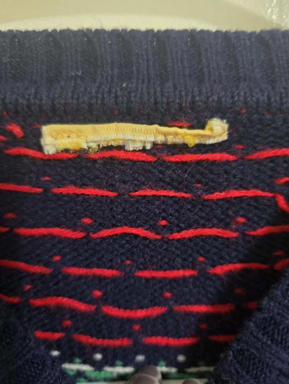 Vintage Wool Heart Sweater Navy Blue Size XS Grandma Cottagecore